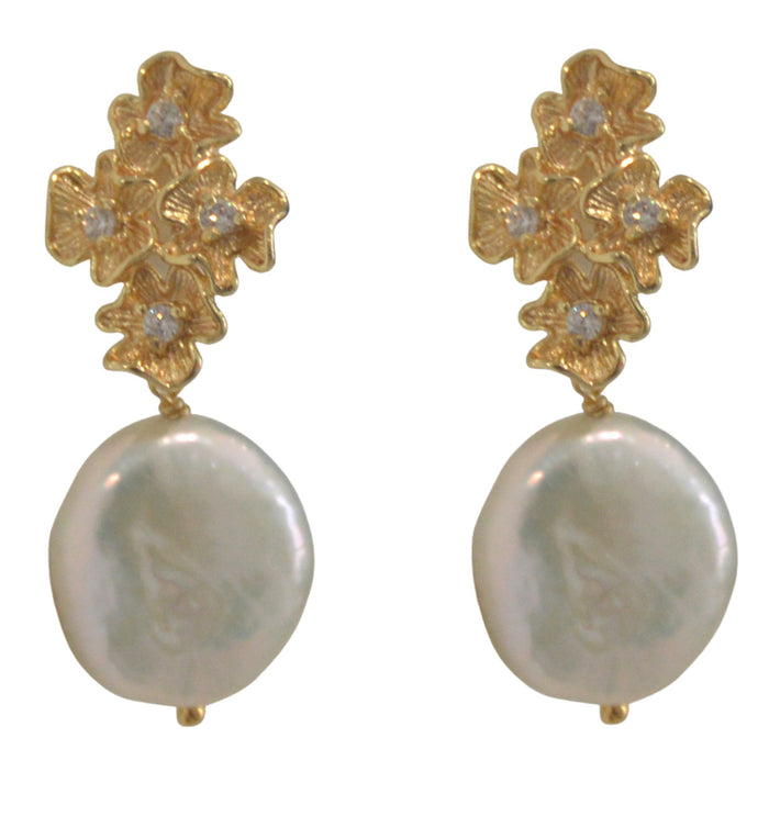 Petal Fresh Water Pearl Gold Stud Earrings