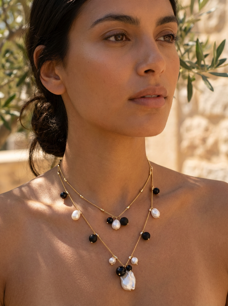 Glamour Double Layer Chain Necklace with Onyx and Freshwater Pearls