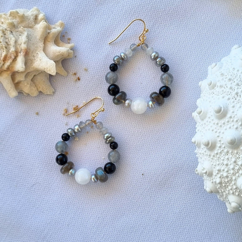 Ebon Onyx, Labradorite, Moonstone, Quartz & Pearl Necklace