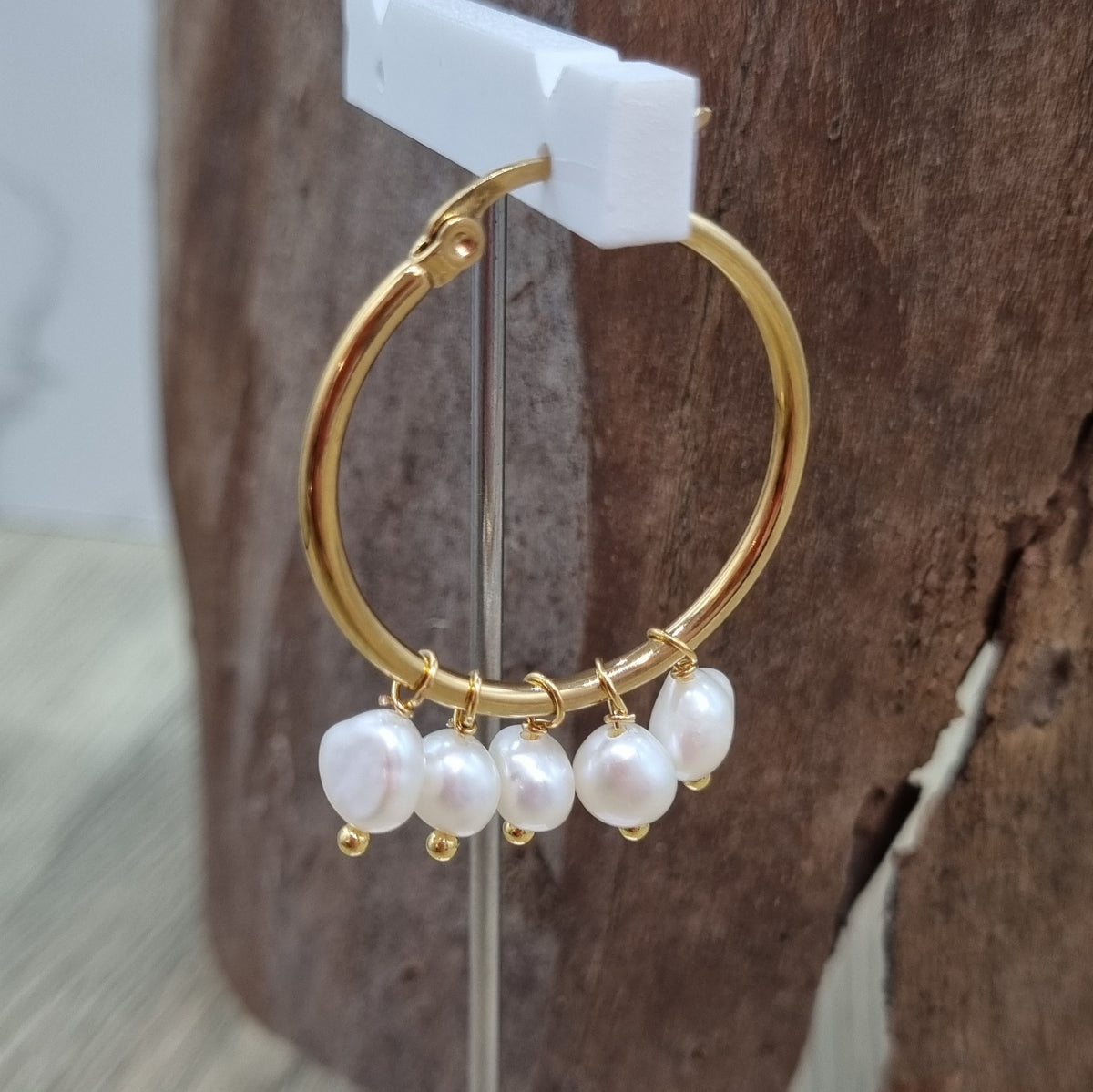 Dione Freshwater Pearl Hoop Earrings