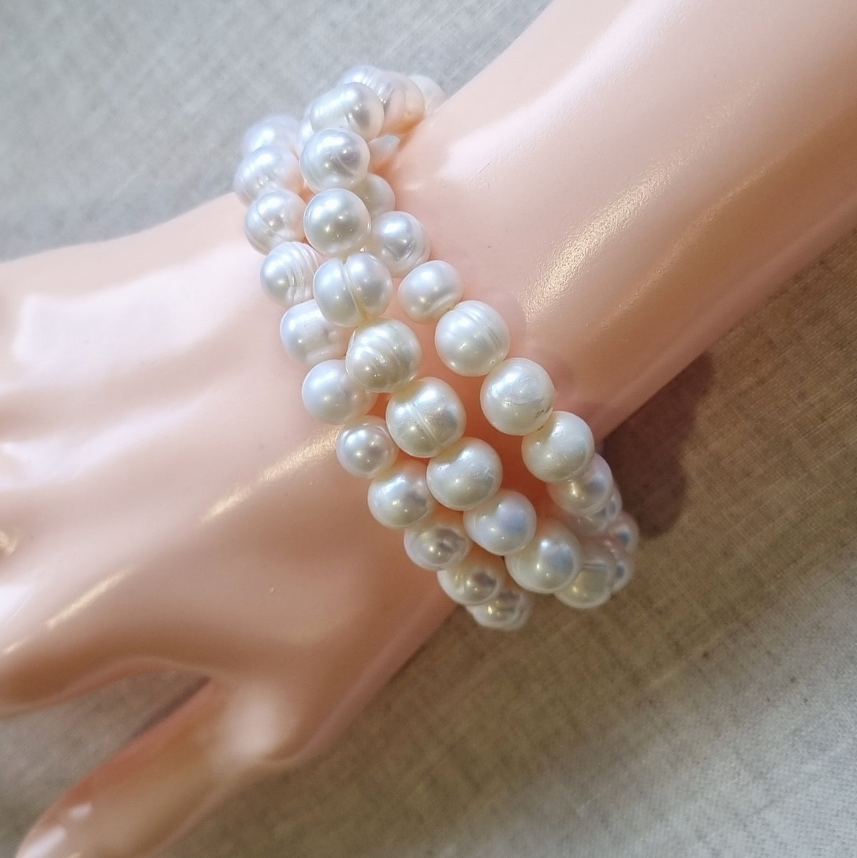 Oceano Freshwater Pearl Elastic Bracelet