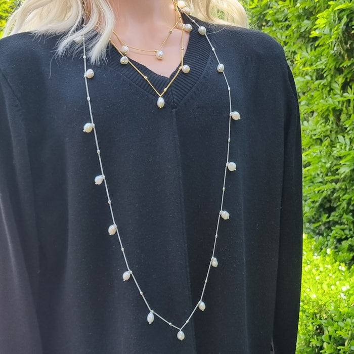 Lively station chain necklace with Pearls