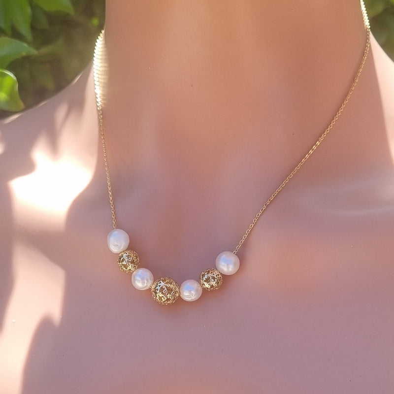 Isla Pearl Threaded Slider Necklace