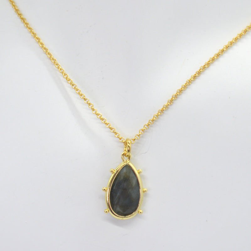 Aurulia Gemstone drop Necklace Labradorite