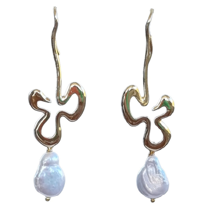 Clematis Baroque Freshwater Pearl Earrings Gold or Platinum