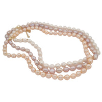 Perla Freshwater Pearl Necklace