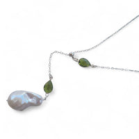 Amis Baroque Freshwater Pearl Slider Drop Necklace Peridot