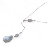 Amis Baroque Freshwater Pearl Slider Drop Necklace Rose Quartz