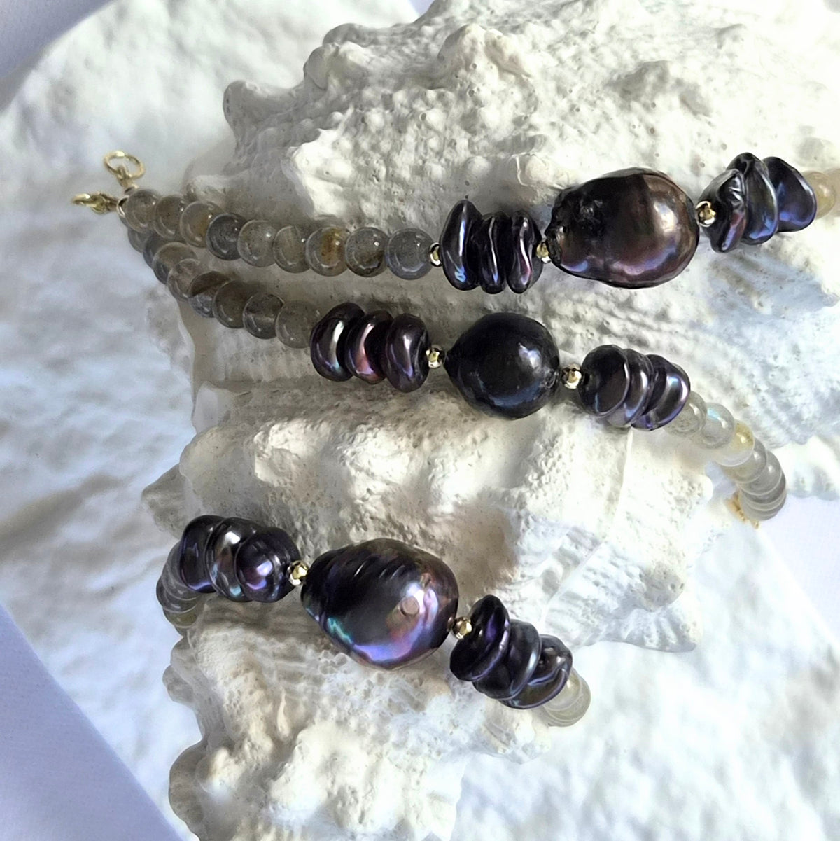 Averelle Grey Pearl with Labradorite Bracelet