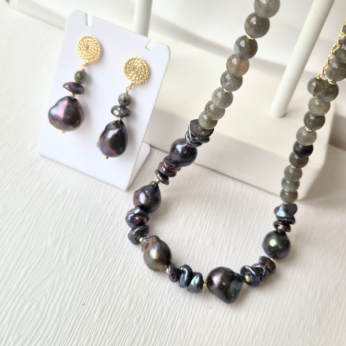 Averelle Grey Pearl with Labradorite Earrings