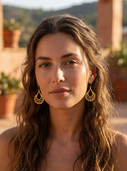 Azal Open Teardrop  Matt Gold or Silver Earring