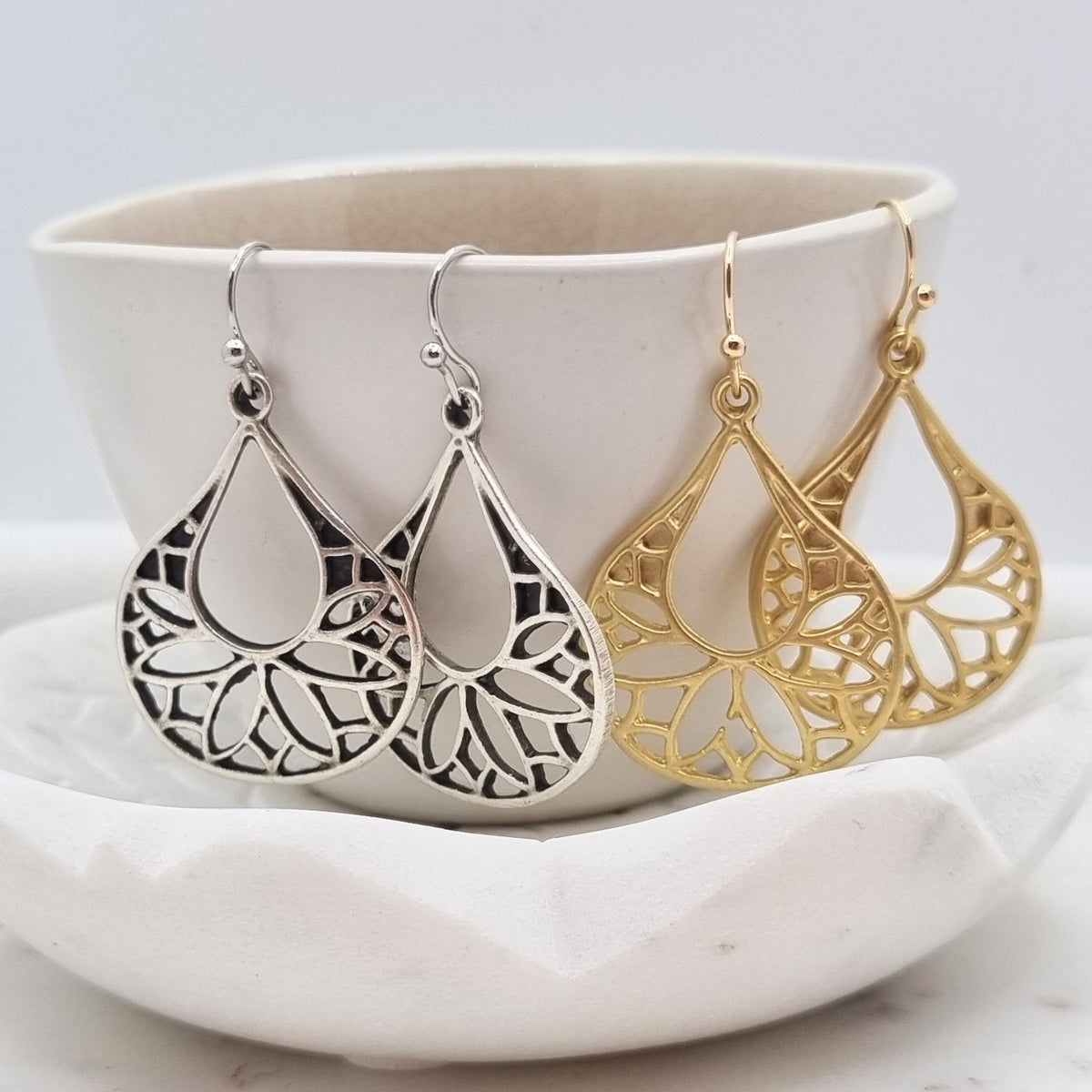 Azal Open Teardrop  Matt Gold or Silver Earring