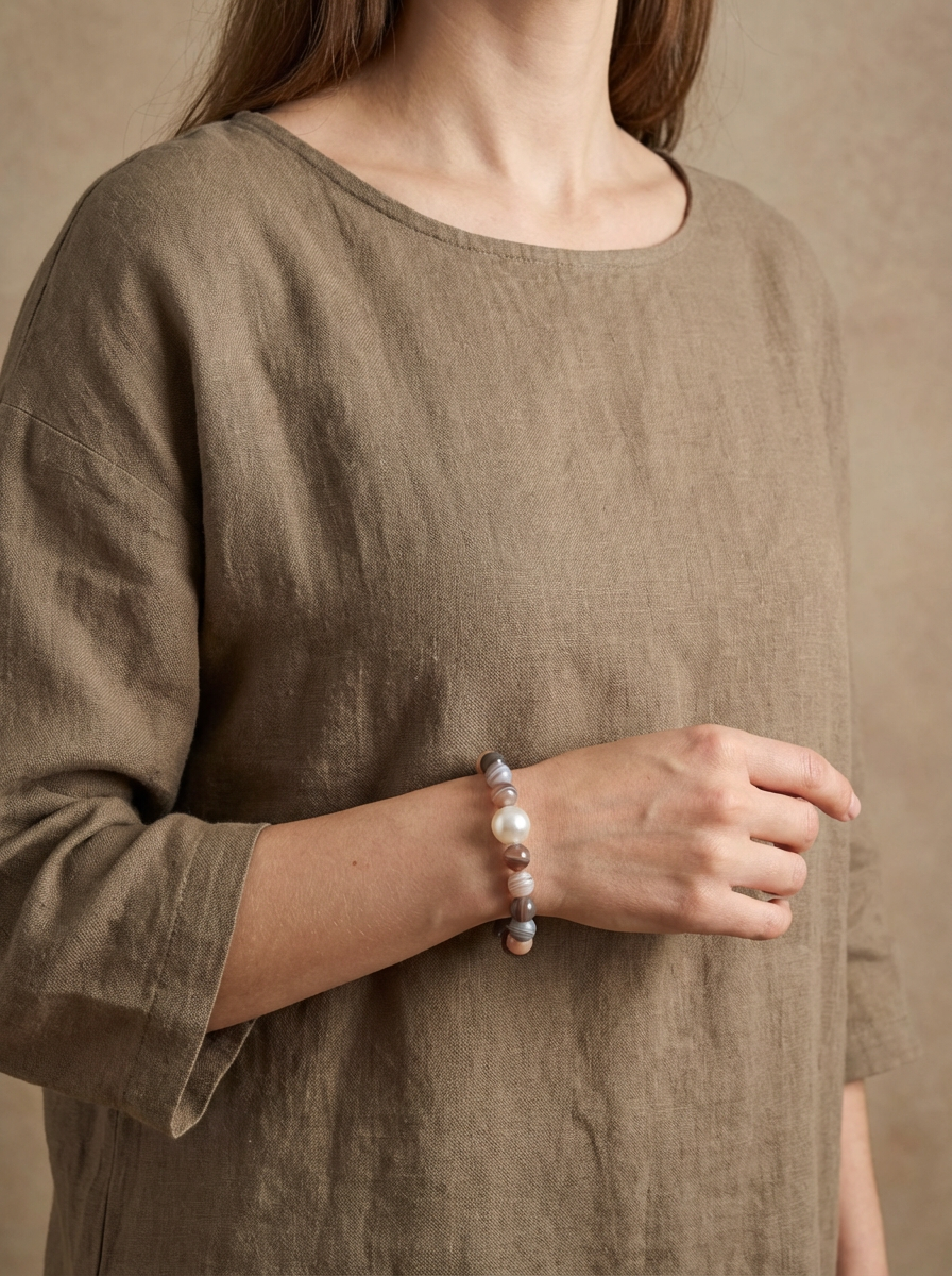 Botswana Agate and Freshwater Pearl Elastic Bracelet