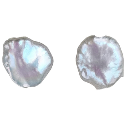 Keshi pearl stud earring