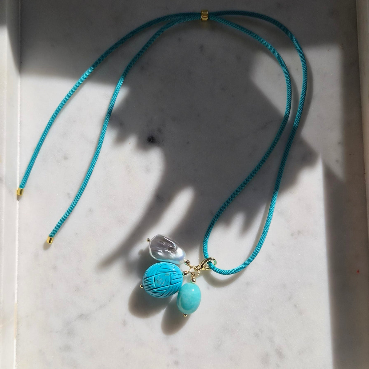 La Petite Adjustable Sliding Cord necklaces-Blue Aqua