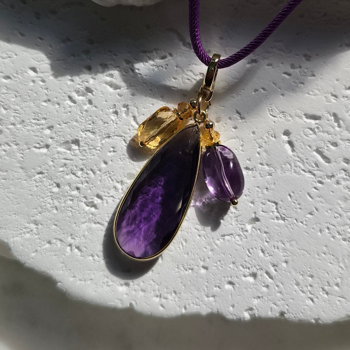 La Petite Adjustable Sliding Cord necklaces-Purple