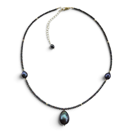 Lustrous Grey Freshwater Pearl Pendant Necklace