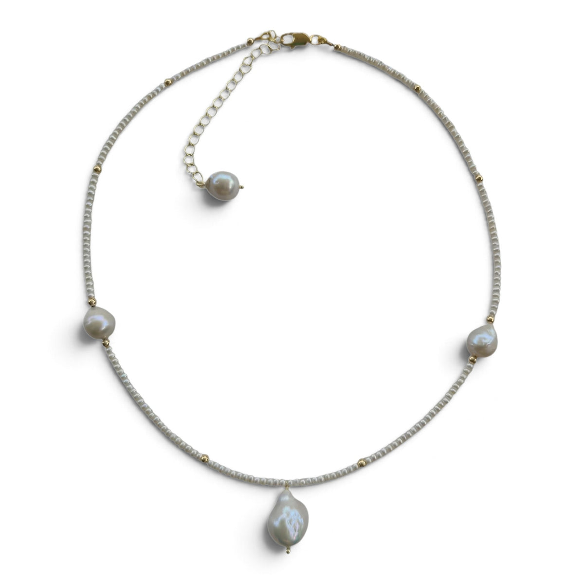 Lustrous White Freshwater Pearl Pendant Necklace
