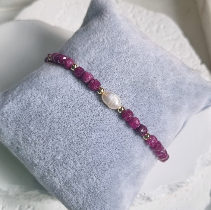 Mac Ruby and Baroque Pearl Bracelet