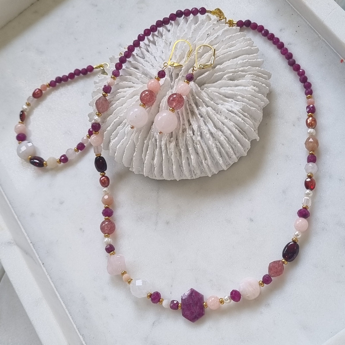 Mariposa Earrings, Bracelet and necklace Pink-Rose Quartz, Strawberry Quartz, Morganite and Ruby