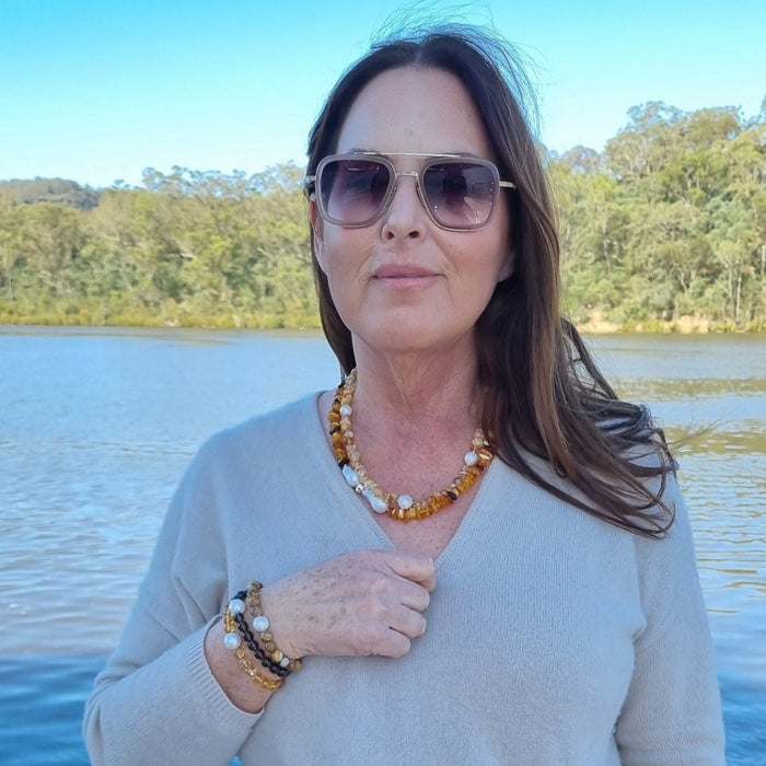Mood Necklace with Amber and Baroque Freshwater Pearls