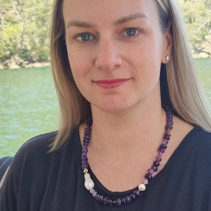 Mood Necklace with Amethyst and Freshwater Pearl