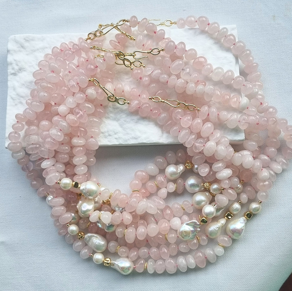 Mood Necklace with Rose Quartz and Freshwater Pearl