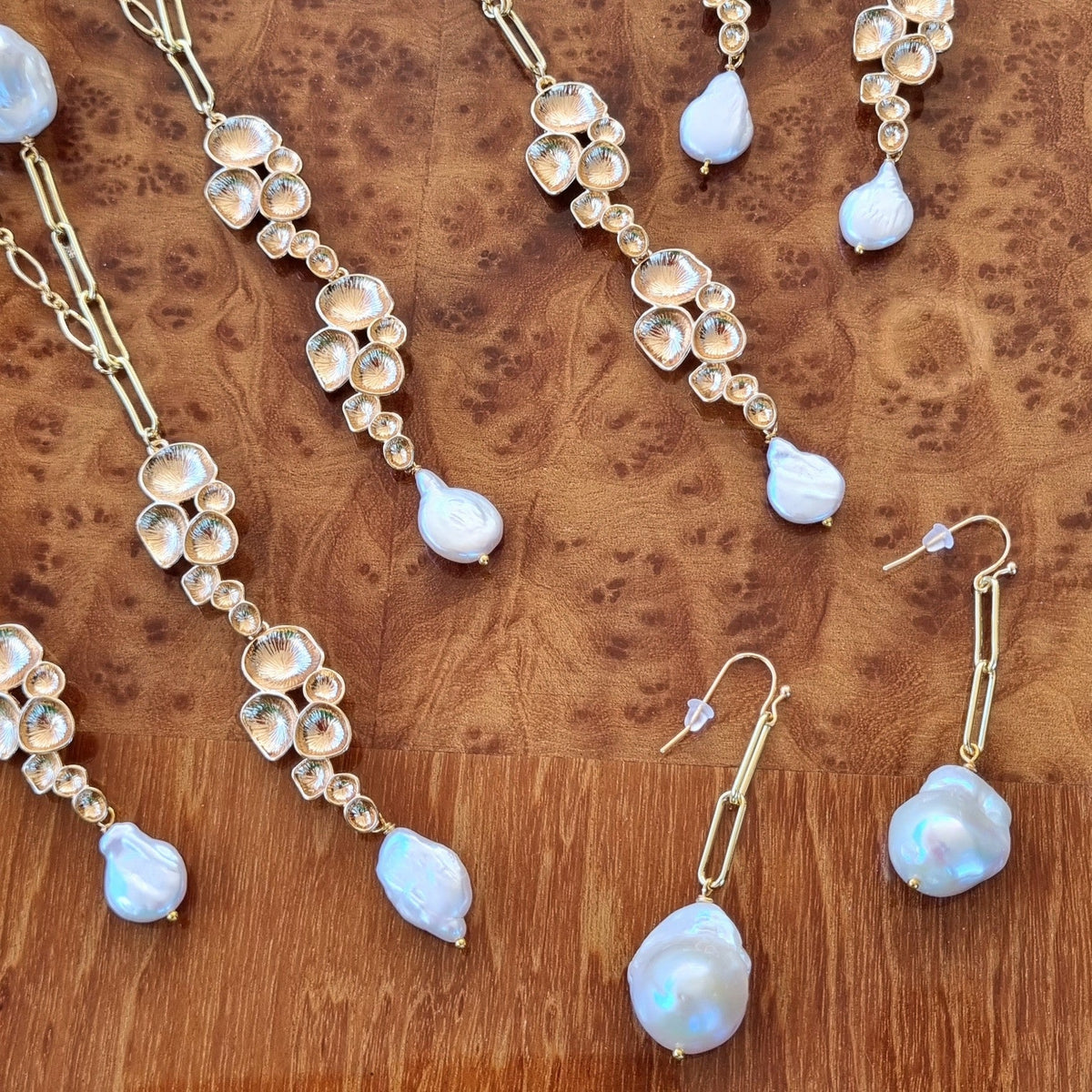 Navigio Paperclip large Baroque Freshwater Pearl Paperclip Chain Necklace