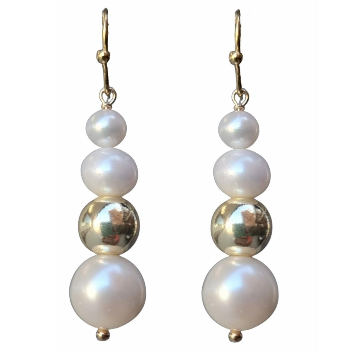 Solene Pearl Earrings