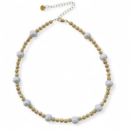 Sorella Pearl Necklace