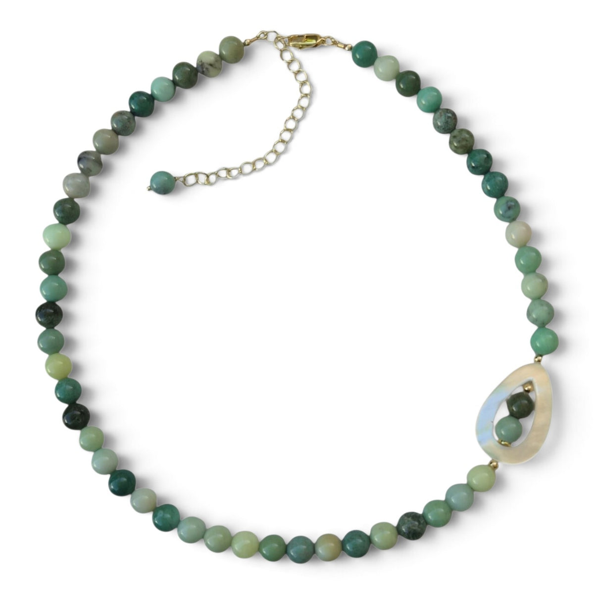 Veridis Green Grass Agate and Mother of Pearl Necklace