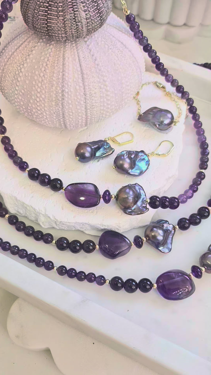 Astra Freshwater Baroque Grey Pearl Bracelet necklace and earrings