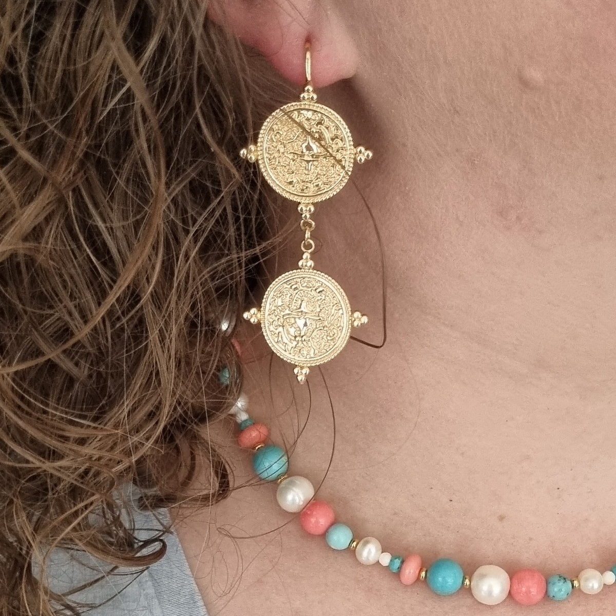 Praia Double Coin Earrings Gold or Platinum