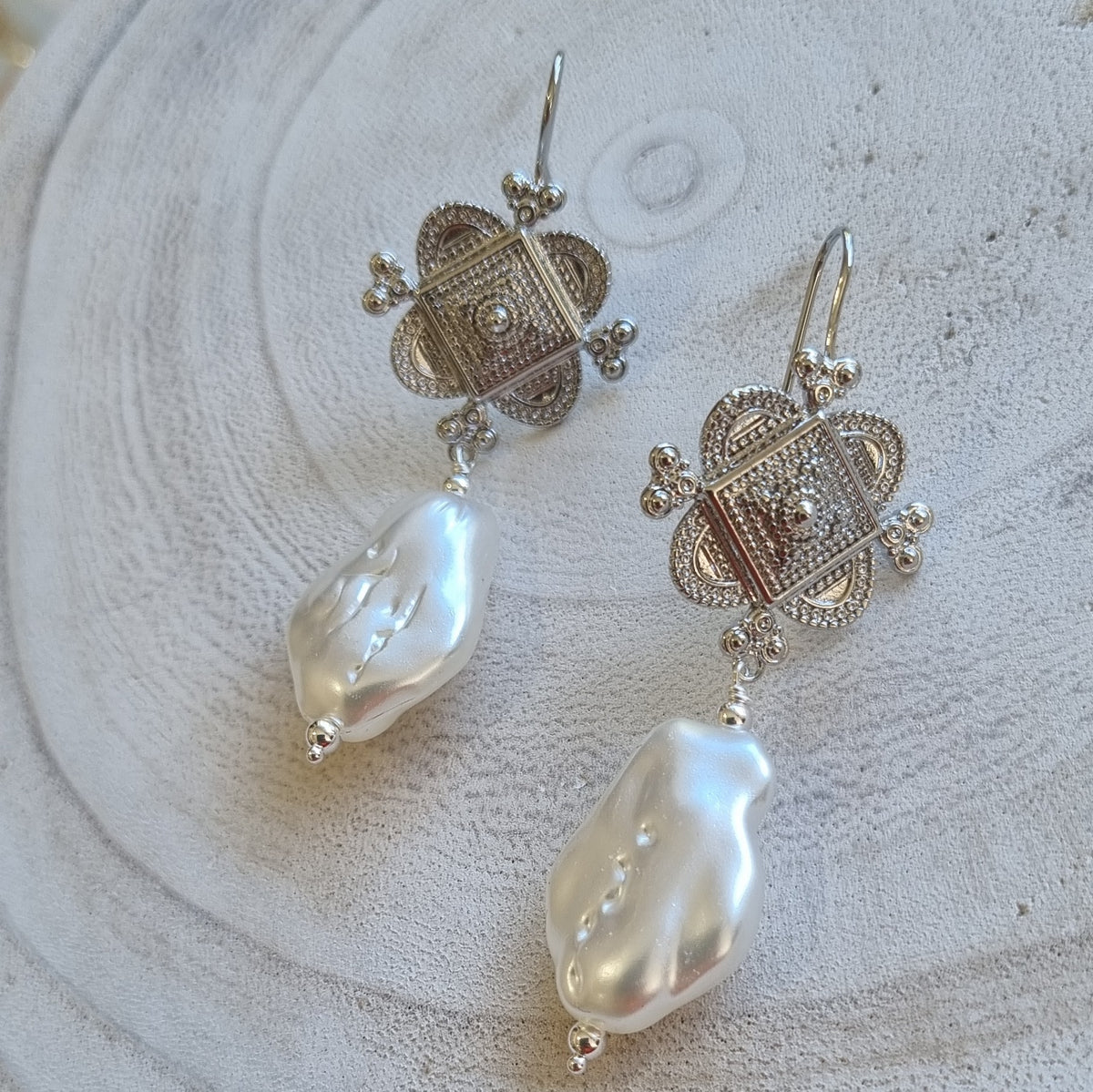 Aphrodite Pearl Drop Earrings