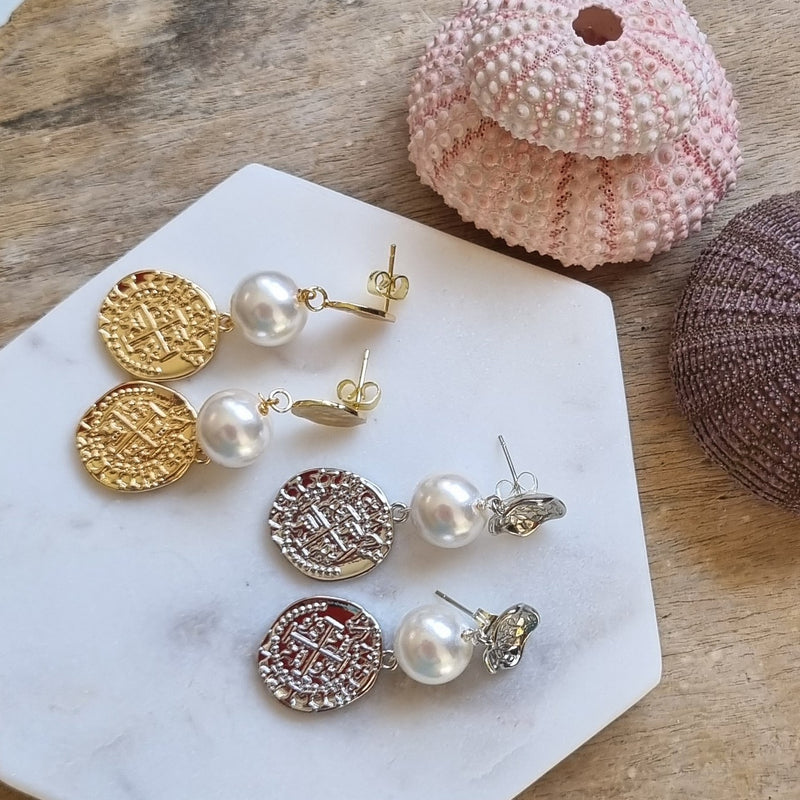 Praia Shell Pearl Coin Earrings