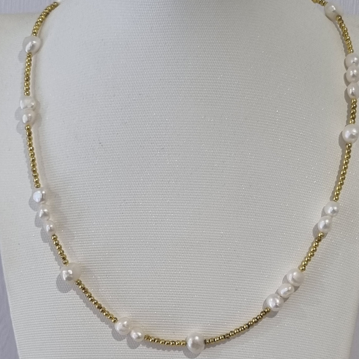 Magnolia Freshwater Pearl Necklace