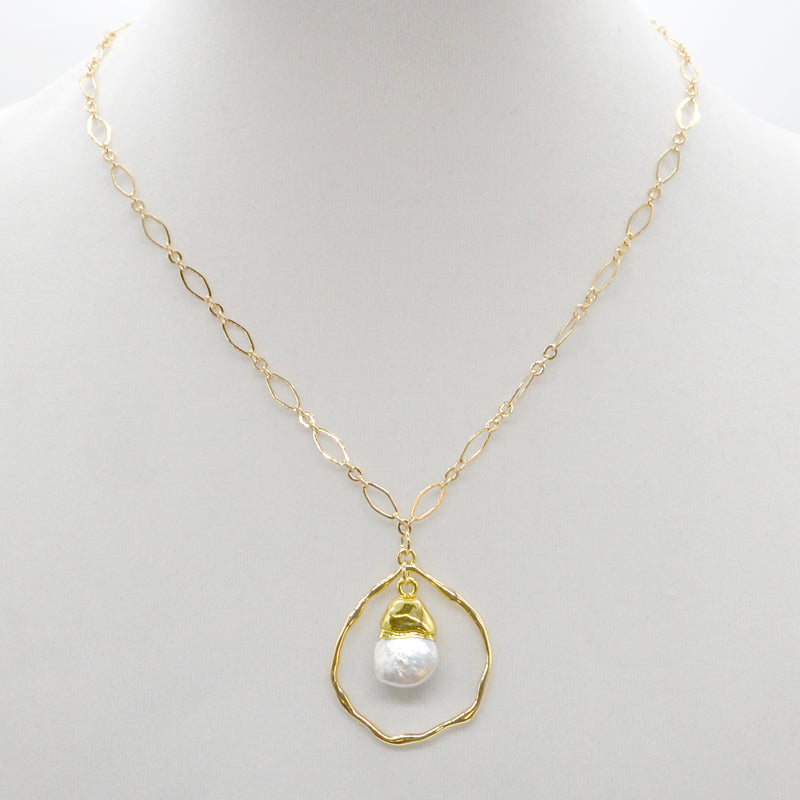 Baco Gold Baroque Pearl pendant Necklace