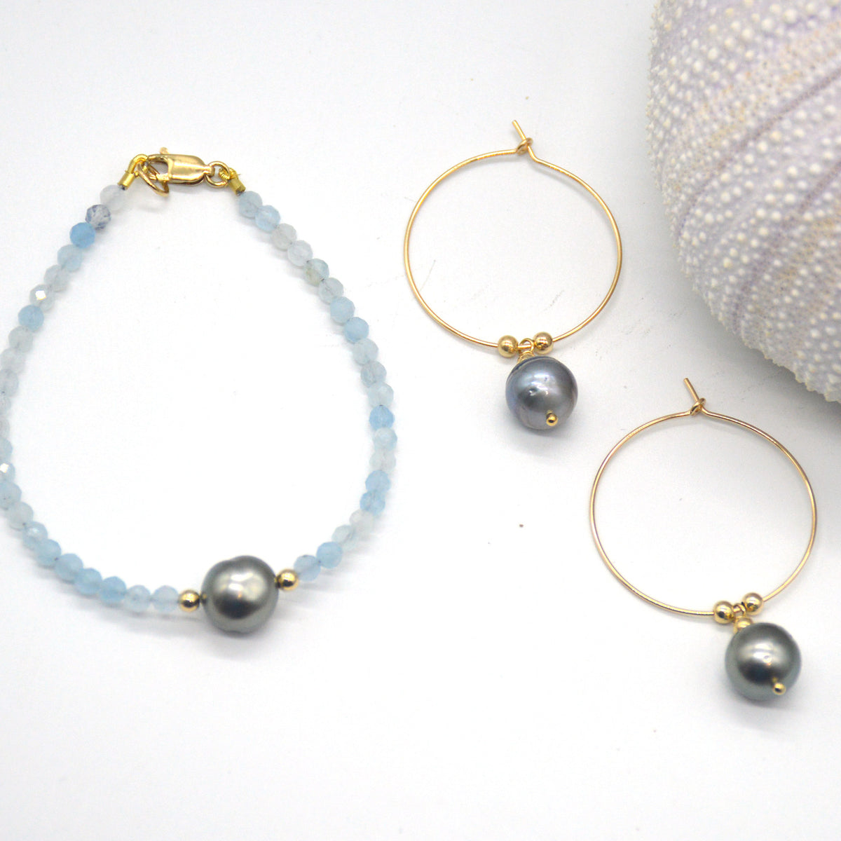 Venus 14k Gold filled, Aquamarine & Tahitian Pearl Bracelet