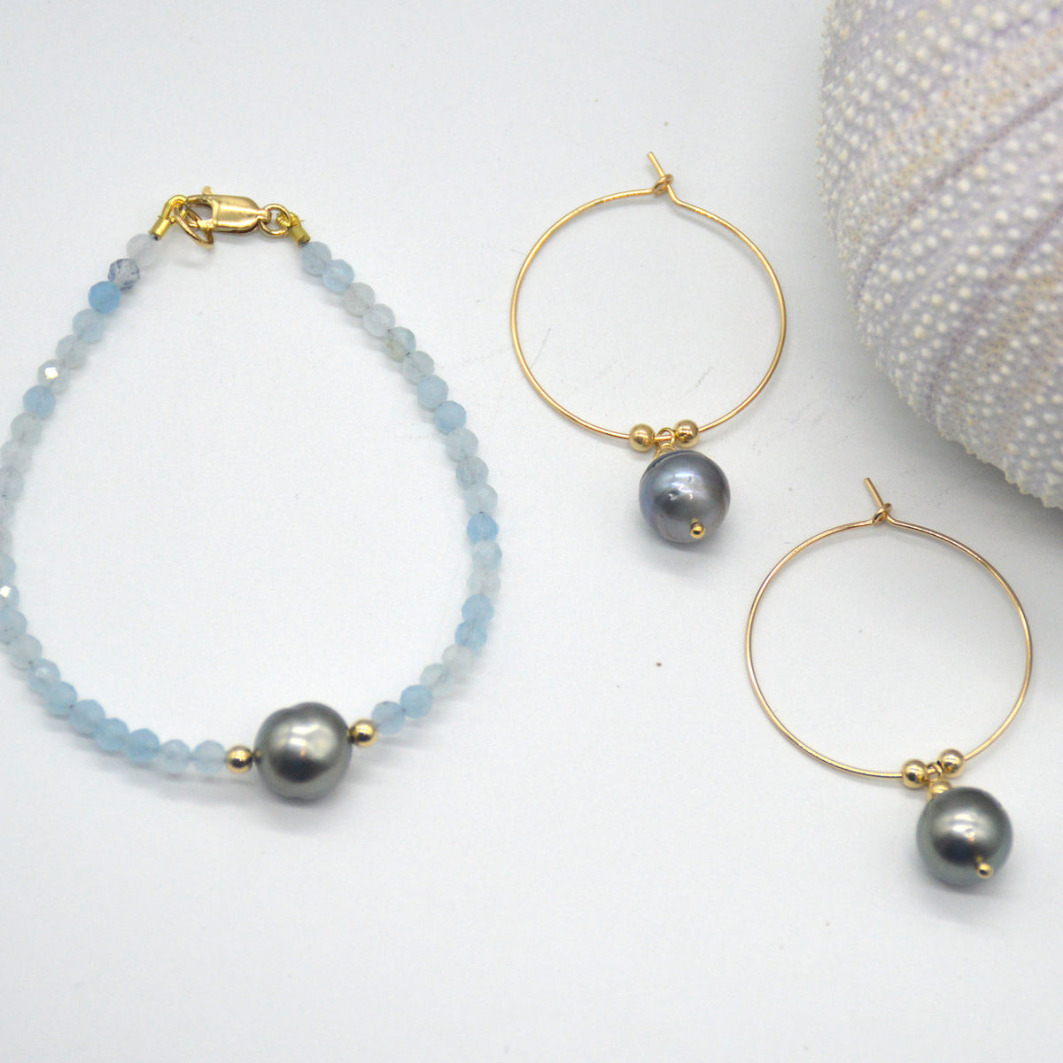 Venus 14k Gold filled, Aquamarine & Tahitian Pearl Bracelet