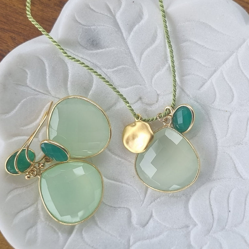 Gemma green chalcedony earrings and necklace