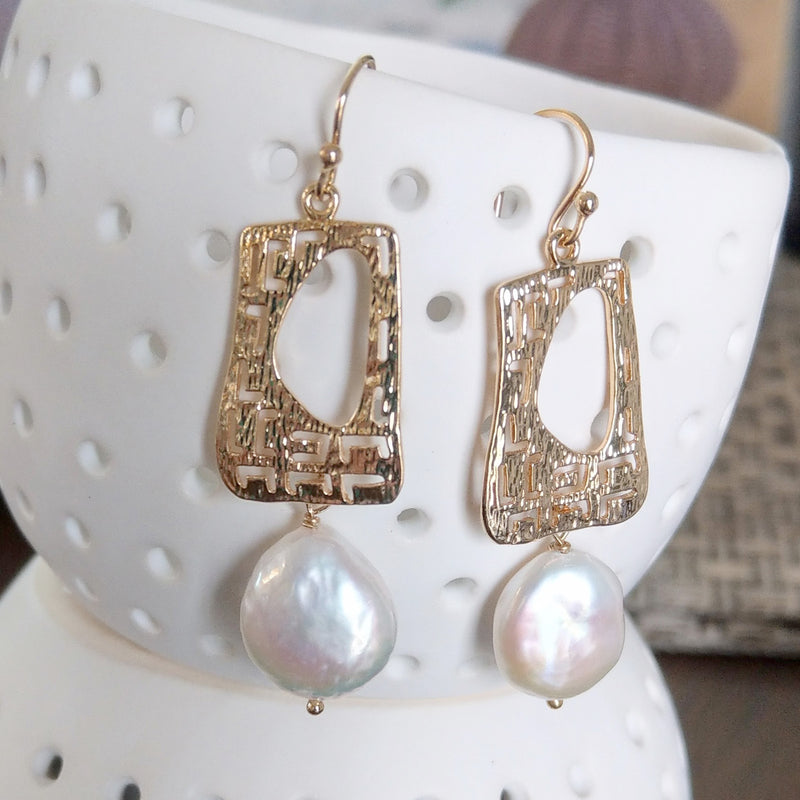 Golden Window Pearl Earrings