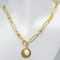 Victoria Freshwater Pearl Pendant Chain Necklace